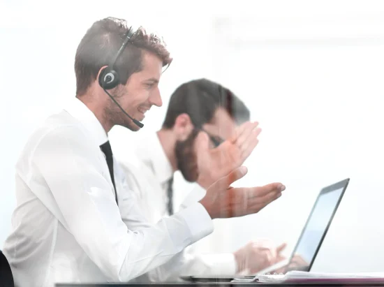 G&R Solutions IT help desk team providing break fix support and troubleshooting services for fast issue resolution and continuous system performance